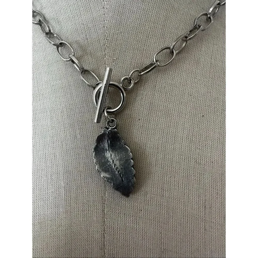 Marcasite-Style Leaf Toggle Necklace marcasite style